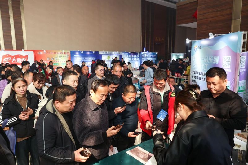 共聚菏澤 | 卓一牧業(yè)熱烈祝賀2025中國(guó)家禽養(yǎng)殖大會(huì)圓滿(mǎn)閉幕！